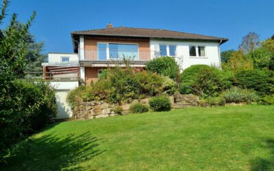 Großzüziges Einfamilienhaus in Hameln / Welliehausen mit herrlichen Blick ins Weserbergland !