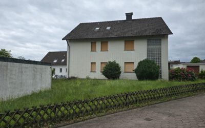 Mehrfamilienhaus mit 3 Wohneinheiten – Toplage Auf dem Hagen bei Bad Pyrmont !