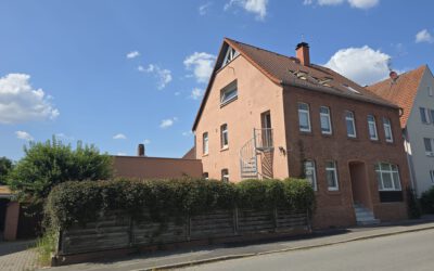 Großes 1-2 Familienhaus in Emmerthal Zentrum und zusätzlichen 200 m² Lagermöglichkeiten